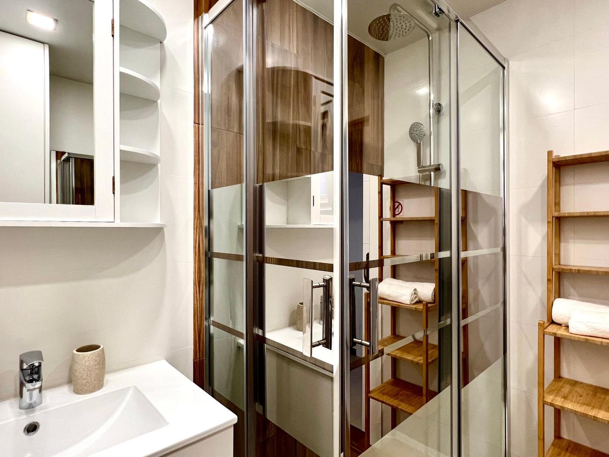 Confortable Apartamento En Ла-Пинеда Экстерьер фото